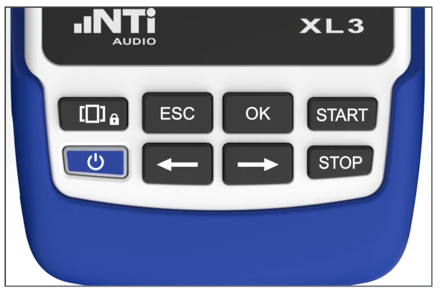 แป้นกด 8 ปุ่มของ XL3 พร้อมหมายเลขกำกับปุ่ม On/Off, START และ STOP